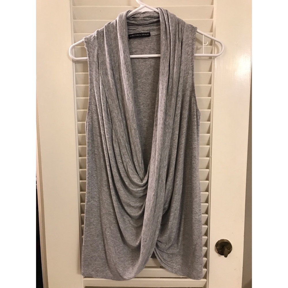 Great condition surplice top